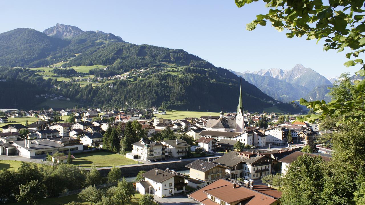 Appartmenthaus Martina Zell am Ziller Zewnętrze zdjęcie